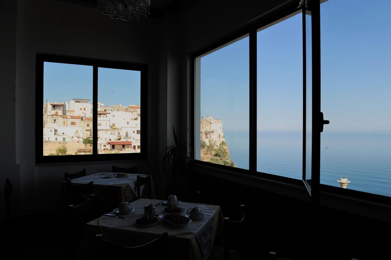 Hotel Peschici Eksteriør bilde